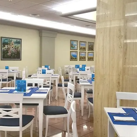Urban Costa Hotel