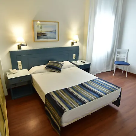 Urban Costa Hotel
