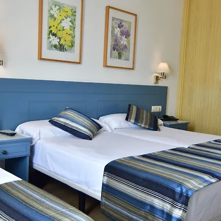 Urban Costa Hotel