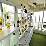 Urban Costa Hotel